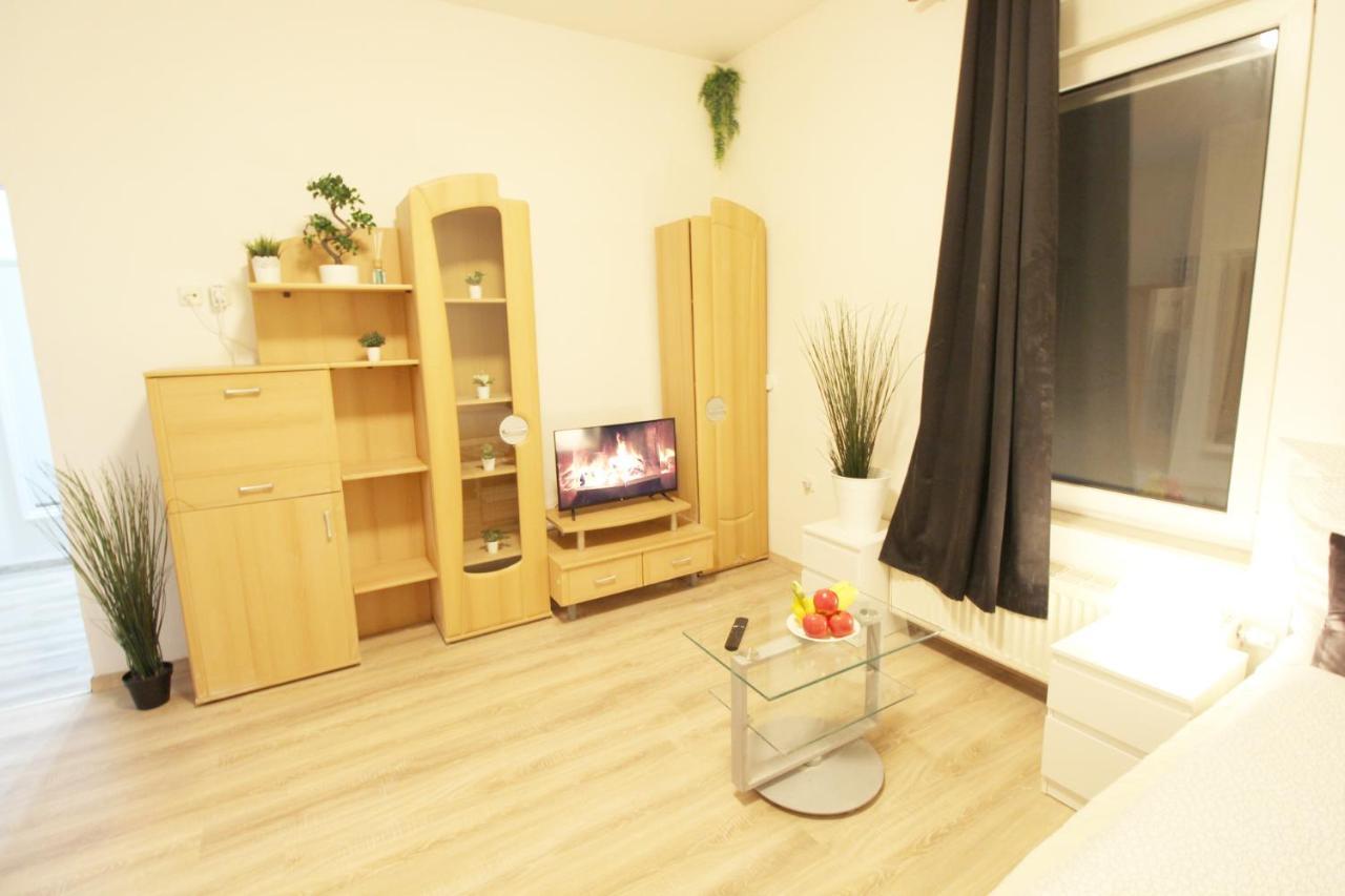 Downtown Apartments Ulm - Im Herzen Von Ulm & Komfortable Boxspringbetten 外观 照片